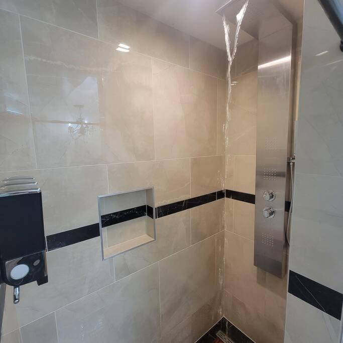 The Ritz Spa Sanctuary Hot Tub/Patio/Fam/Pet Las Cruces Exterior photo
