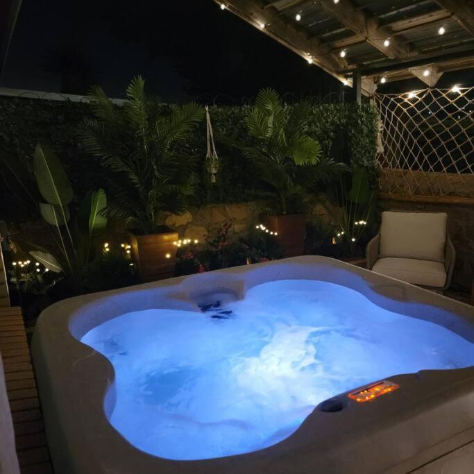 The Ritz Spa Sanctuary Hot Tub/Patio/Fam/Pet Las Cruces Exterior photo